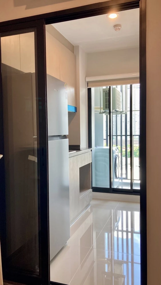 For rent: Ideo Ramkhamhaeng - Lam Sali Station, a nice room, fully furnished, book now.