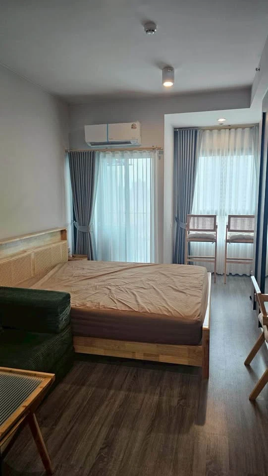 For rent: Ideo Ramkhamhaeng - Lam Sali Station, a nice room, comes with complete furniture and electrical appliances, just bring your bags and move in