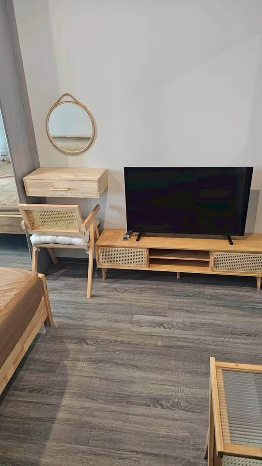 For rent: Ideo Ramkhamhaeng - Lam Sali Station, a nice room, comes with complete furniture and electrical appliances, just bring your bags and move in