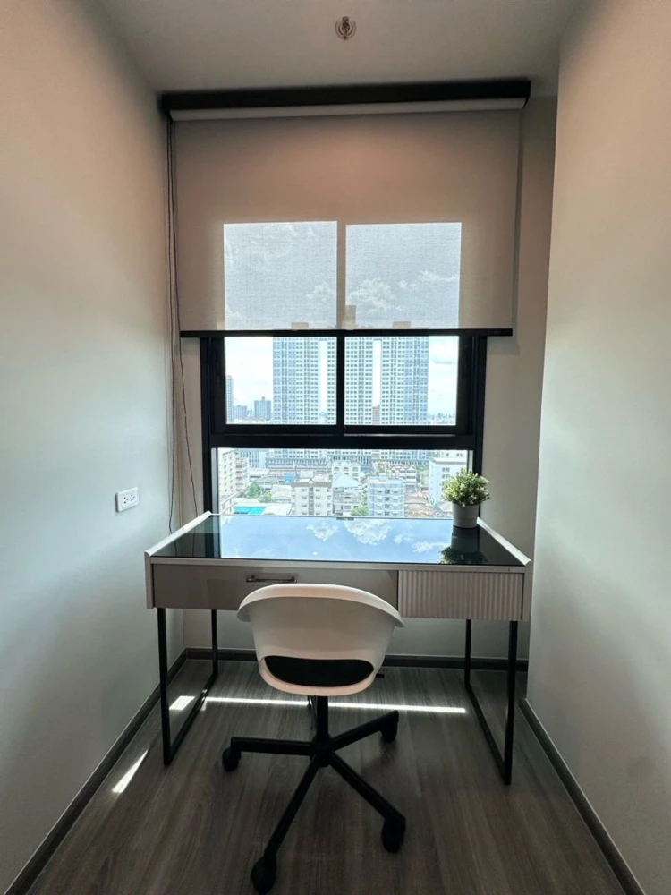 For Rent: Ideo Ramkhamhaeng - Lam Sali Station. Lovely, fully furnished unit—book now!