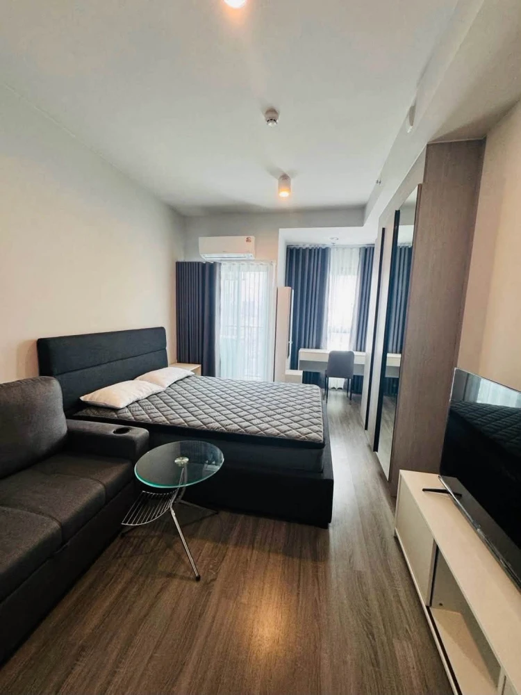 For rent Ideo Ramkhamhaeng - Lam Sali Station, studio room comes with full furniture. Just carry your bag and move in. images