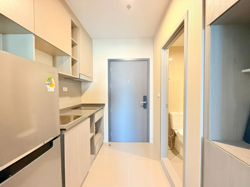 For rent: Ideo Ramkhamhaeng Lamsali Station. Ready to move in. Just bring your bag. Hurry and reserve before the rooms are gone.