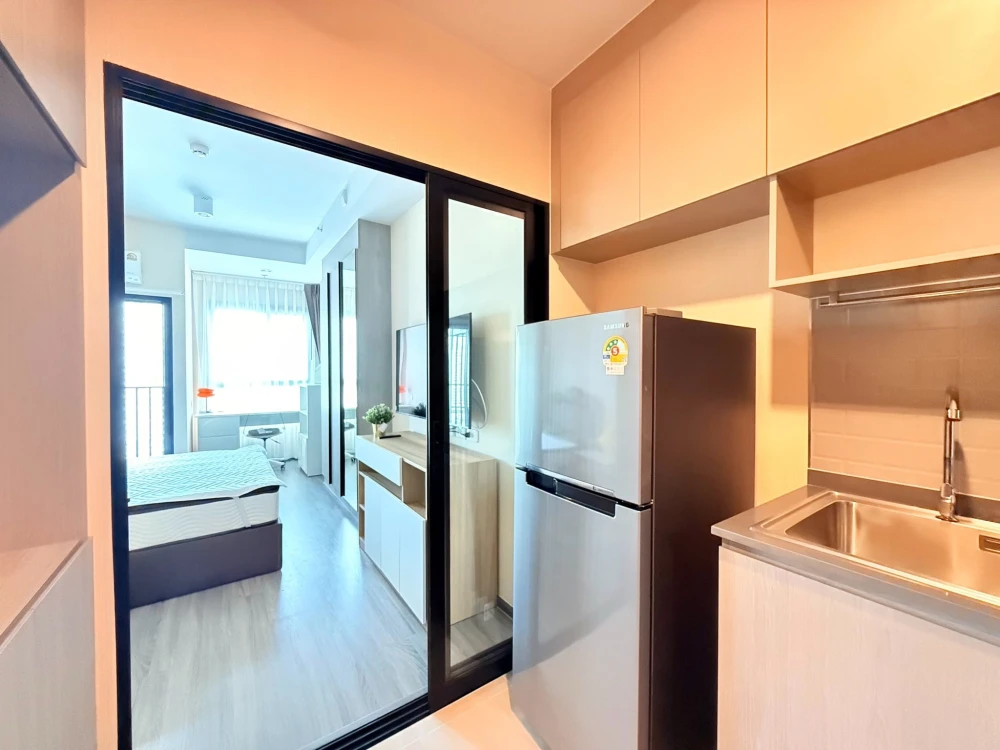For rent: Ideo Ramkhamhaeng Lamsali Station. Ready to move in. Just bring your bag. Hurry and reserve before the rooms are gone.