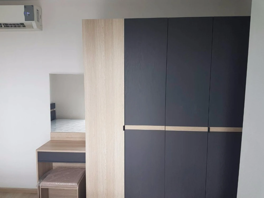 For rent: Ideo Sathorn-Tha Phra, 12th floor, corner unit, fully furnished, very livable. Book now! (Quickly!)