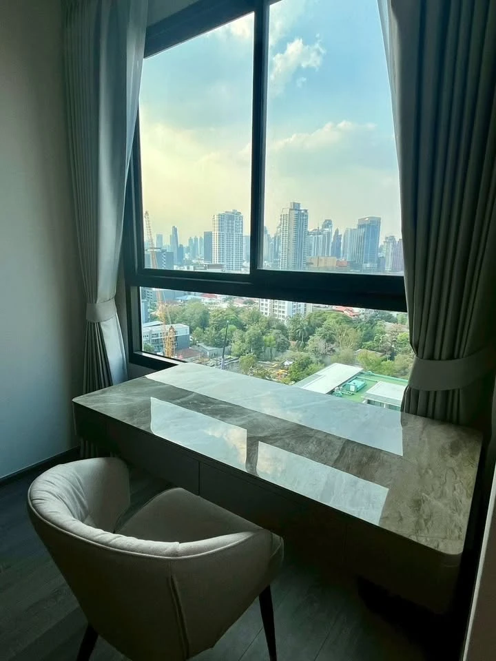 For rent: Ideo Sukhumvit - Rama 4. Modern design unit with full built-in furnishings and stunning city views. Don't miss out!