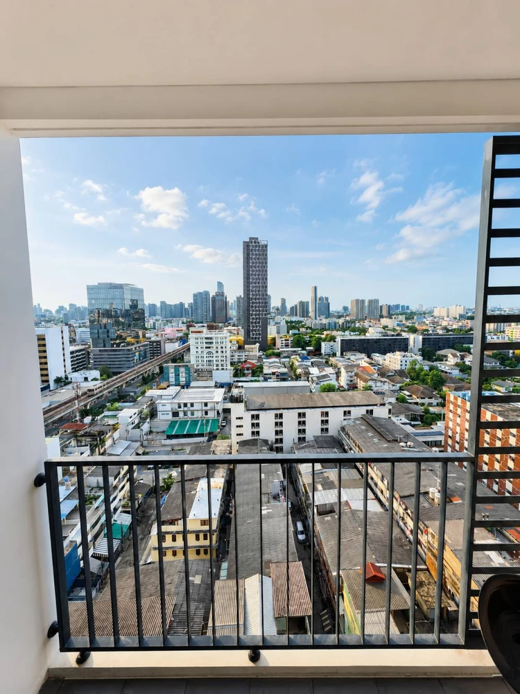For rent: IDEO Sukhumvit 93. Nice unit, fully furnished, high floor. Book now before it's too late!!!