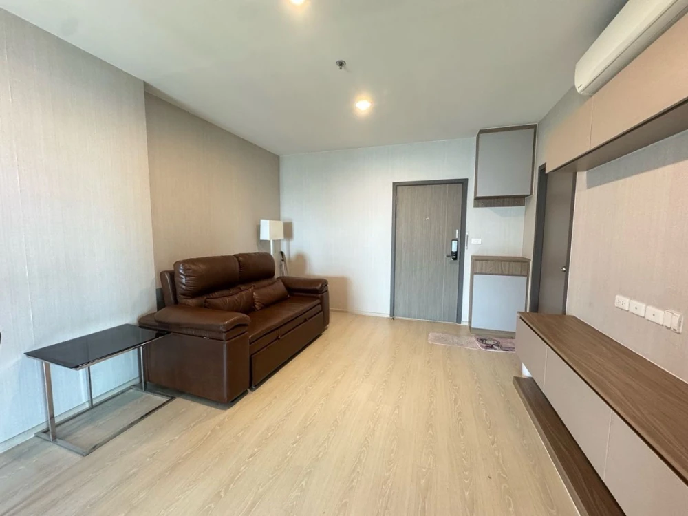 For rent: IDEO THAPHRA INTERCHANGE, 16th floor, corner room, open view, fully furnished, reserve now, hurry!