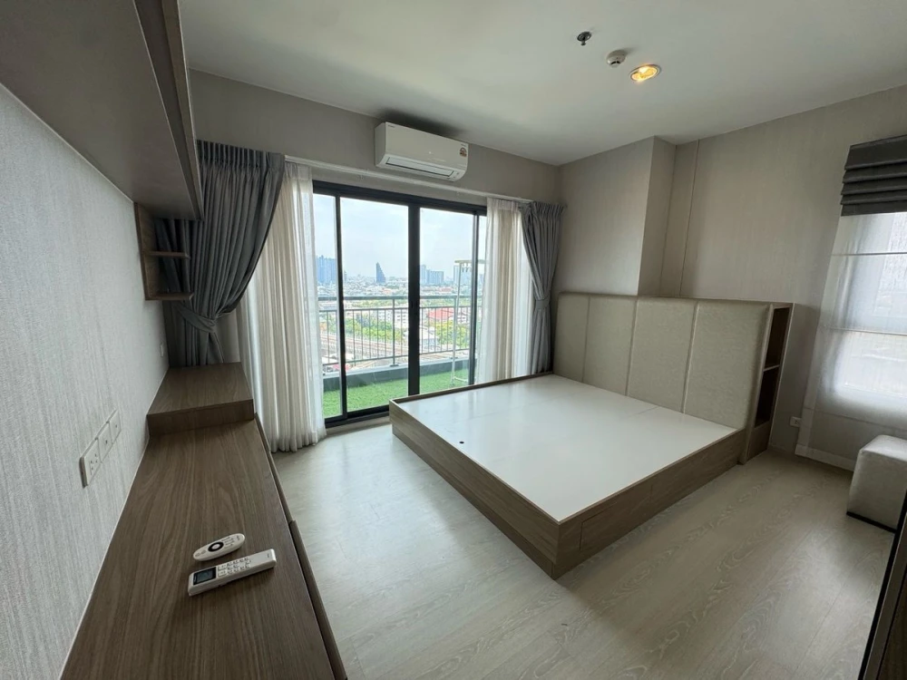 For rent: IDEO THAPHRA INTERCHANGE, 16th floor, corner room, open view, fully furnished, reserve now, hurry!