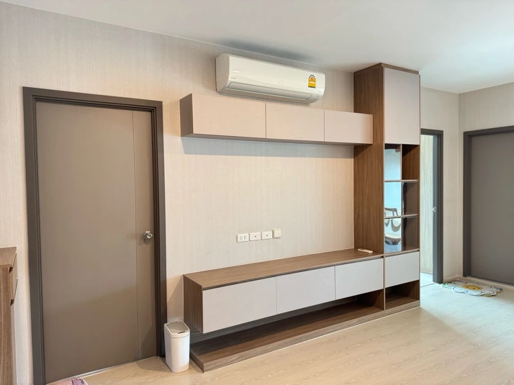 For rent: IDEO THAPHRA INTERCHANGE, 16th floor, corner room, open view, fully furnished, reserve now, hurry!