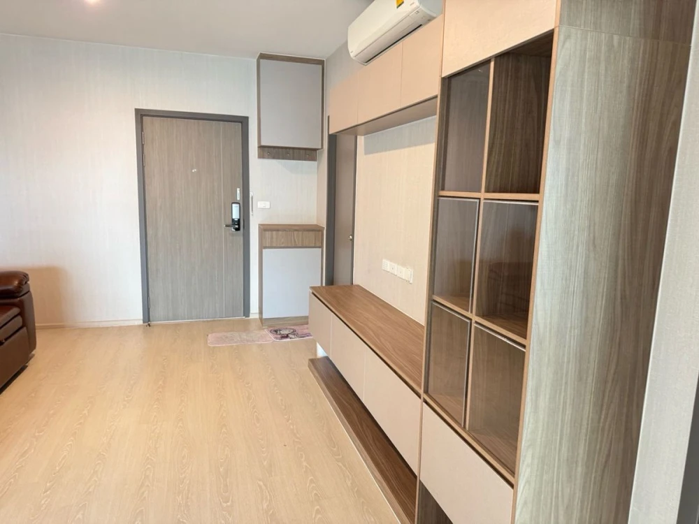 For rent: IDEO THAPHRA INTERCHANGE, 16th floor, corner room, open view, fully furnished, reserve now, hurry!