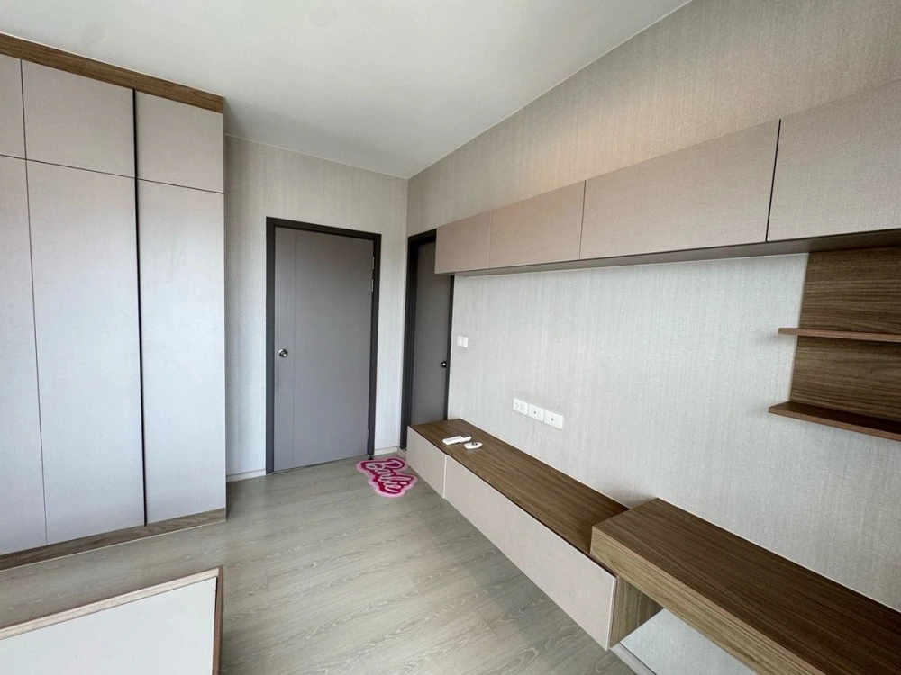For rent: IDEO THAPHRA INTERCHANGE, 16th floor, corner room, open view, fully furnished, reserve now, hurry!