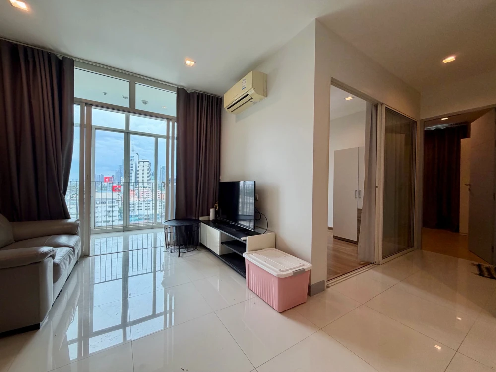 2-bedroom fully furnished condo for rent at Ideo Verve Ratchaprarop. Book now! Don't miss out!