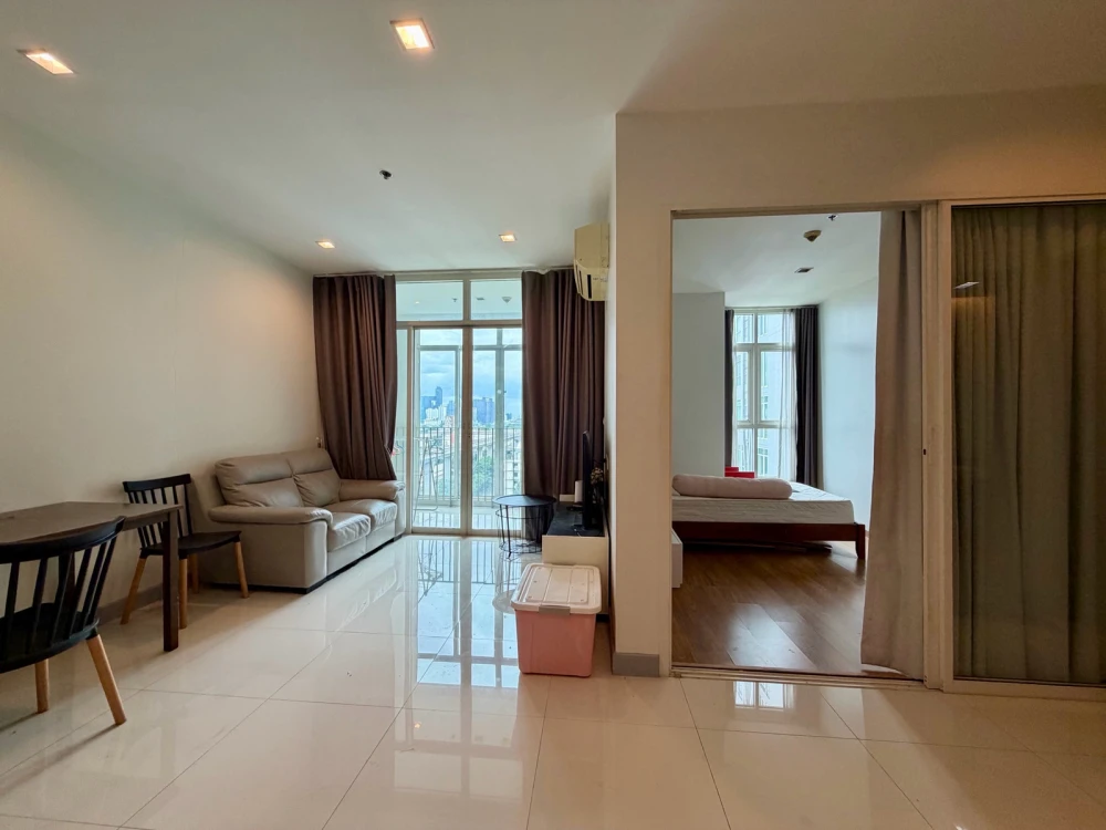 2-bedroom fully furnished condo for rent at Ideo Verve Ratchaprarop. Book now! Don't miss out!