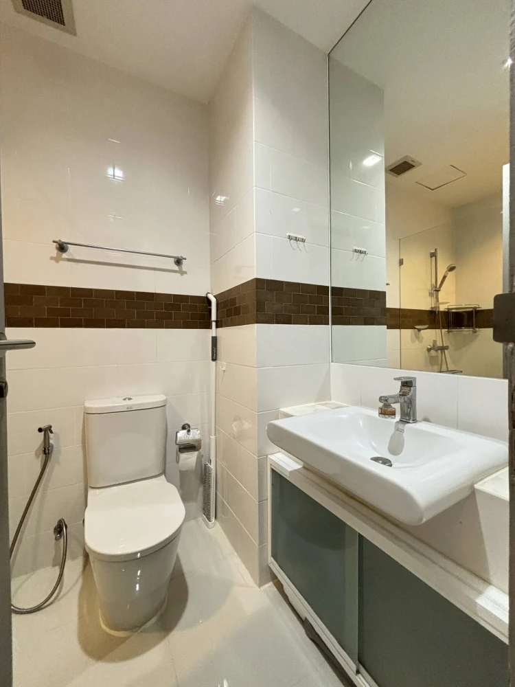 For rent: Ideo Verve Sukhumvit, 1 bedroom, 1 bathroom, fully furnished. Book now!
