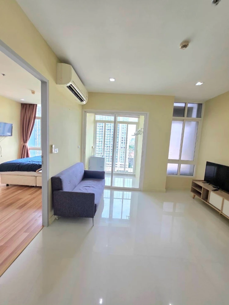 For Rent: Ideo Verve Sukhumvit, 14th floor. A lovely, fully furnished unit—book now if interested.