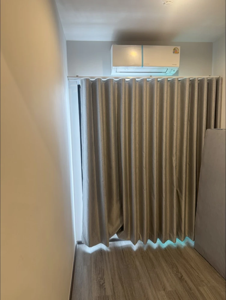 For rent: Ideo Ramkhamhaeng - Lamsalee Station, 24th floor, great view, strong wind, modern decoration with full set of furniture.