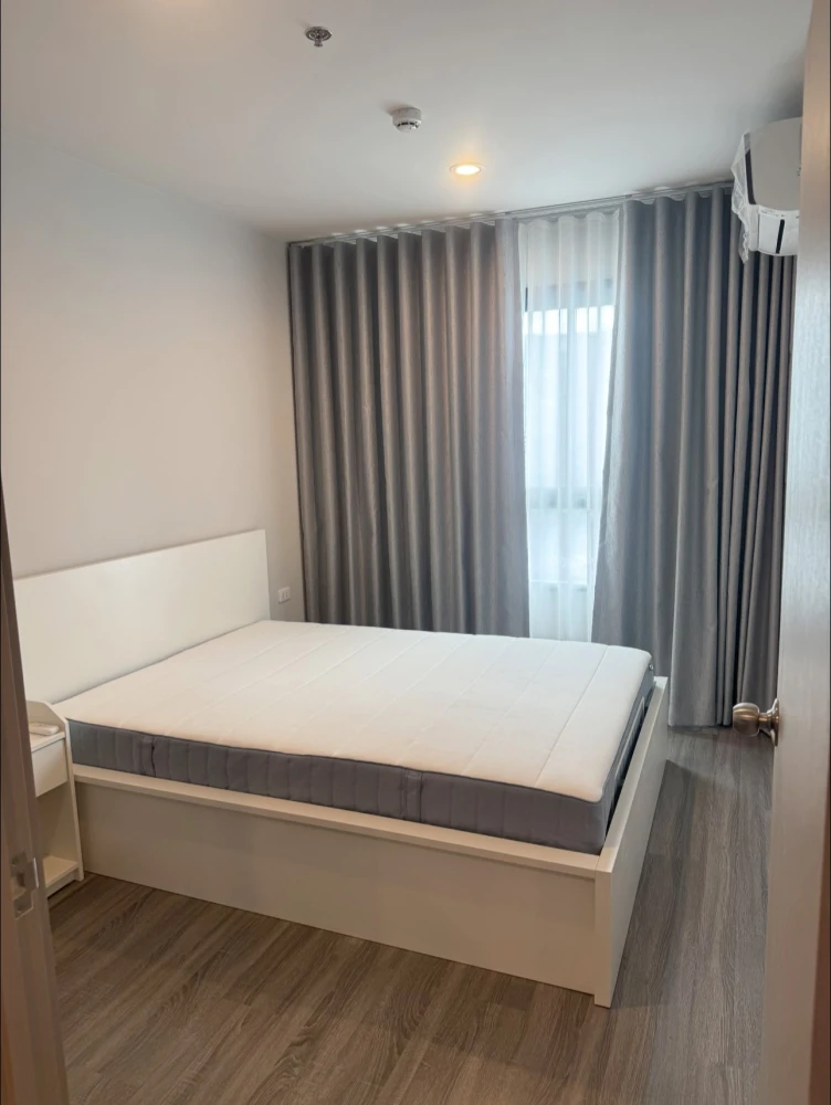 For rent: Ideo Ramkhamhaeng - Lamsalee Station, 24th floor, great view, strong wind, modern decoration with full set of furniture.