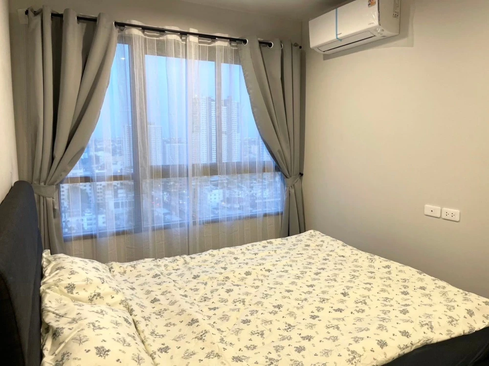 For rent: IDEO Ramkhamhaeng Lamsali, a lovely unit on the 19th floor with a great view. Fully furnished with appliances; just bring your belongings an
