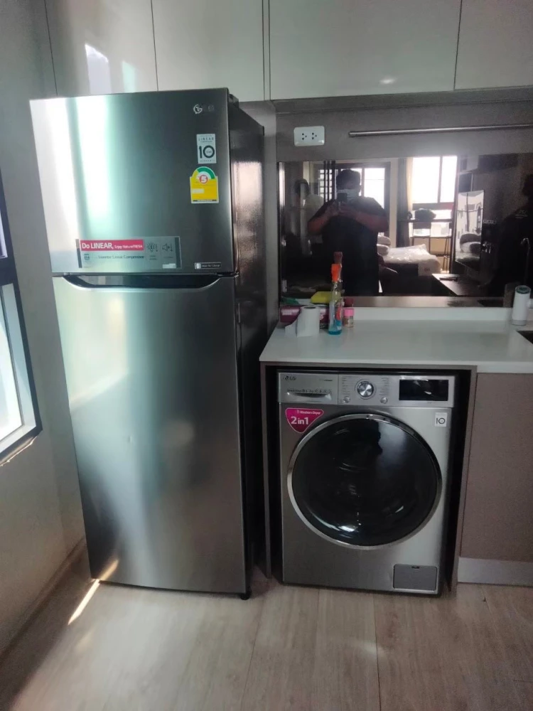 For rent or sale: Ideo Sathorn-Wongwian Yai, quiet corner room, not crowded, complete with electrical appliances. Reserve now!