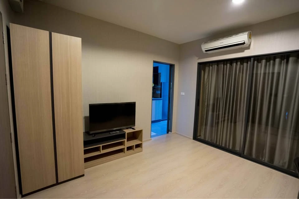 For rent: Ideo Sukhumvit 115, 16th floor, north-facing room, city view, very breezy, not hot when you live there. Hurry and reserve now!