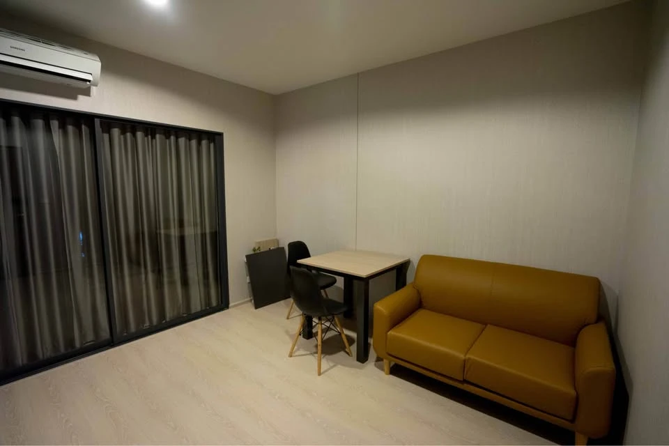 For rent: Ideo Sukhumvit 115, 16th floor, north-facing room, city view, very breezy, not hot when you live there. Hurry and reserve now!
