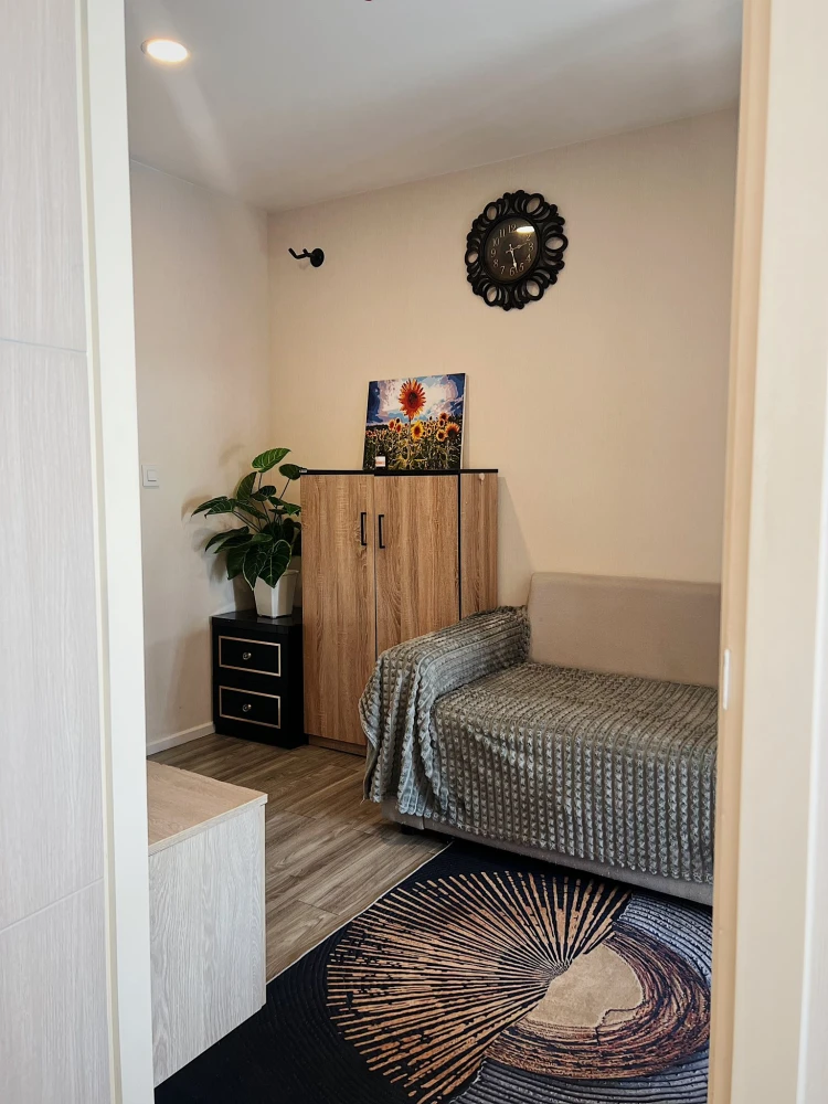For rent IKON Sukhumvit 77, 8th floor, corner room, fully furnished, good quality, hurry and book now.