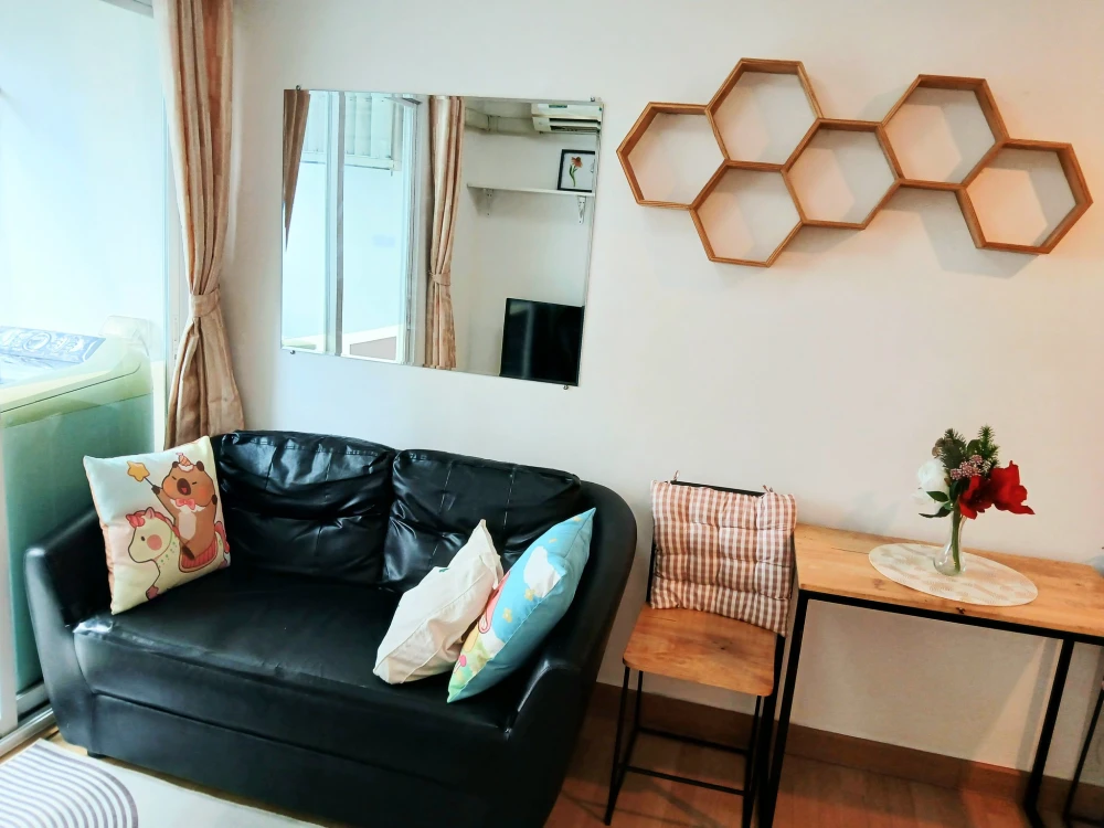 For rent: Incio Serithai, separate room with full furniture + washing machine at a great price. Hurry and book now!