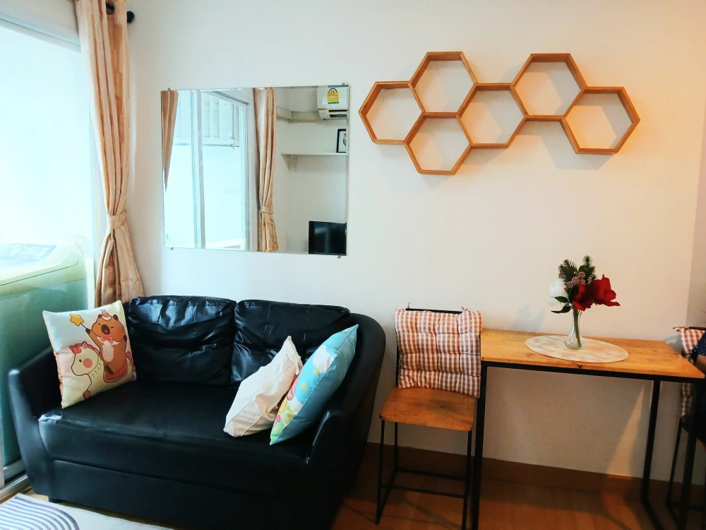 For rent: Incio Serithai, separate room with full furniture + washing machine at a great price. Hurry and book now!