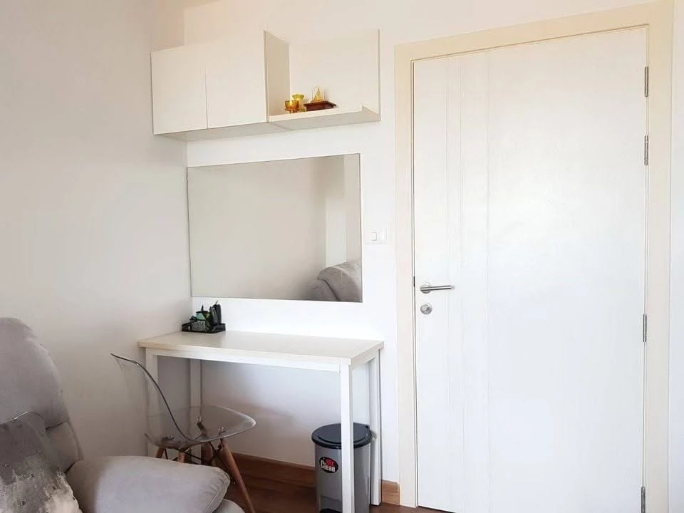 For rent: Infiniti condo, 1 bedroom, 1 bathroom, stunning unblocked sea view, fully furnished. Book now!