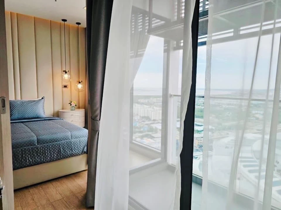 For rent: Infinity One, 29th floor, beautiful room, fully decorated, ready to move in immediately. If interested, hurry and reserve now. Don't miss ou
