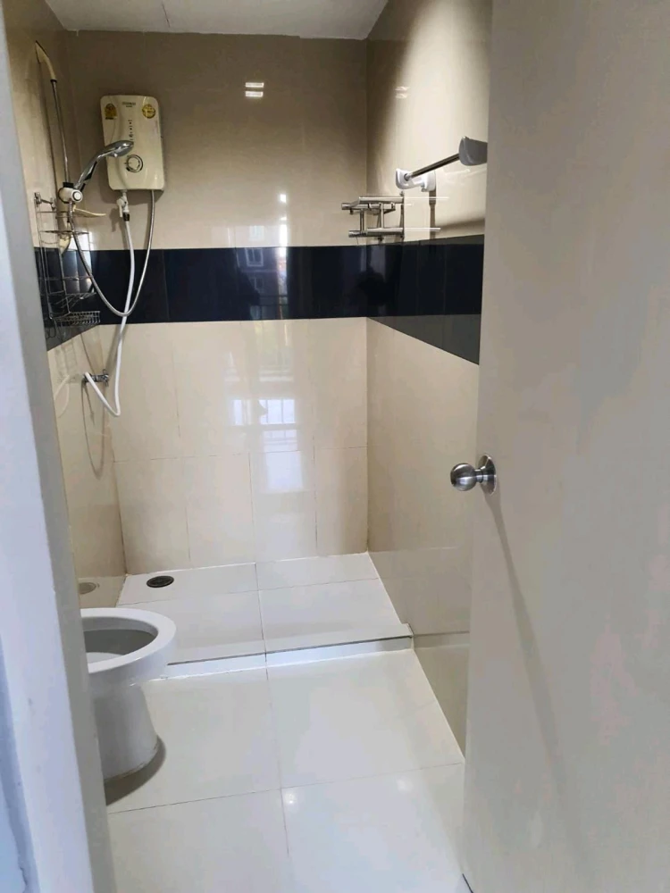 For rent: Iris Avenue Onnuch – Wongwan, 6th floor. Nice, fully furnished unit. Book now! (Quickly!)