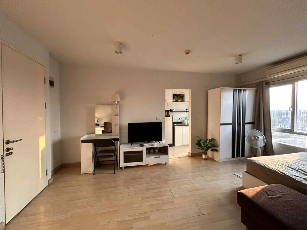 For rent: Iris Avenue Onnuch – Wongwan, a nice room with complete decorations. Reserve now, hurry!