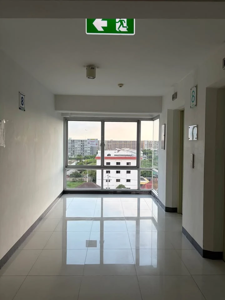 For rent: Iris Avenue Onnuch – Wongwan. Fully furnished apartment, just bring your belongings and move in!