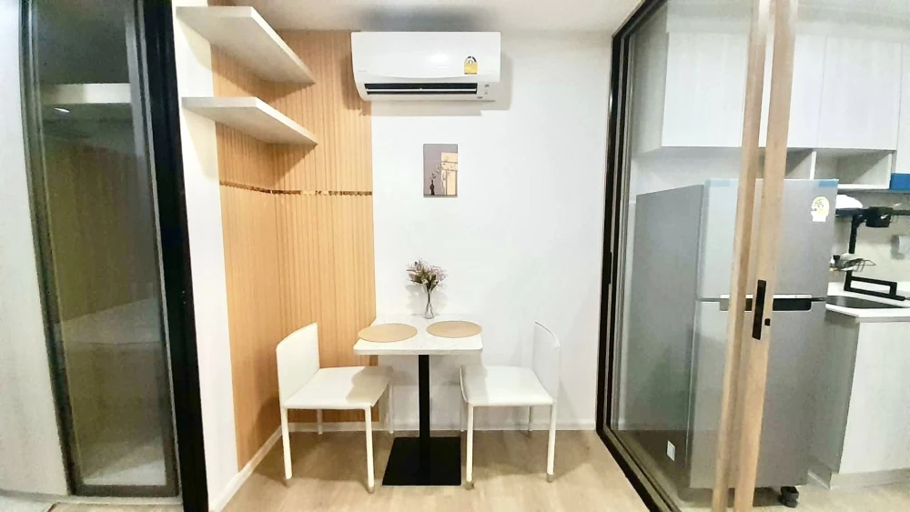 For rent: IVORY Ratchada 32, 1 bedroom, 1 bathroom, fully furnished, beautiful unblocked view. Don't miss out!