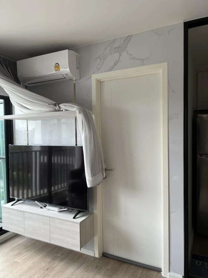 For rent: IVORY Ratchada 32 One bed plus, corner room with privacy. Everything is complete here. Hurry and book now. Don't miss out.