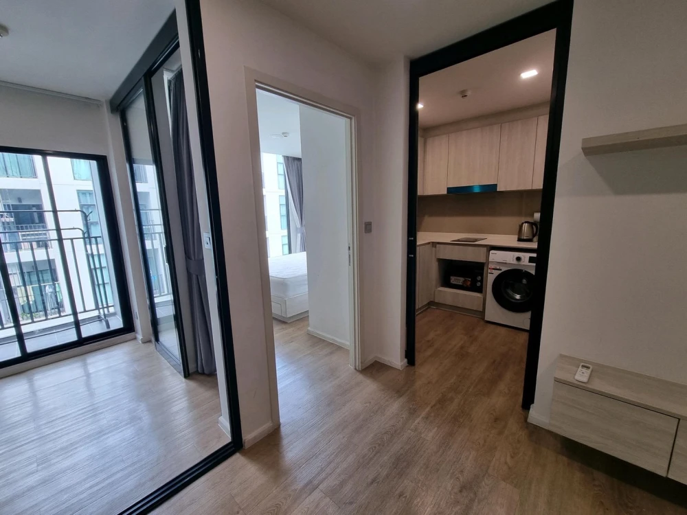 For rent: IVORY Ratchada 32, 7th floor, fully furnished. Book now!