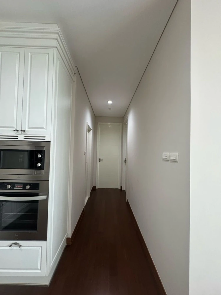 For rent: IVY THONGLOR, 9th floor, fully furnished room, move in ready. Reserve now, don't miss out!