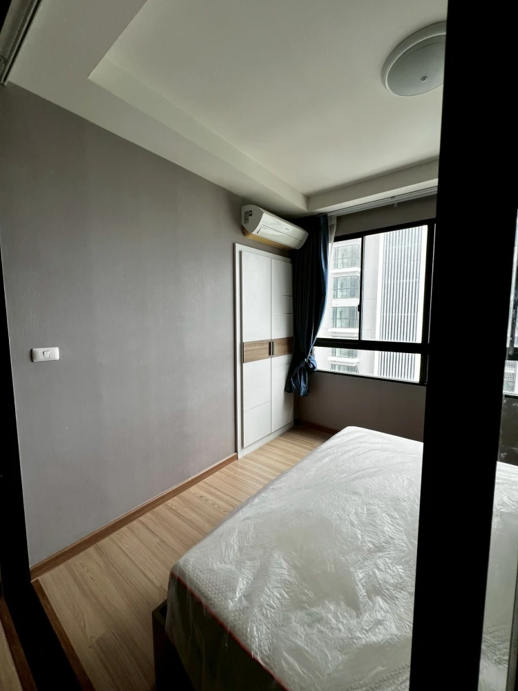 [FOR RENT] J Condo Sathorn - Kanlapaphruek | High-Floor 1-Bedroom with Cool South Breeze 🏢✨