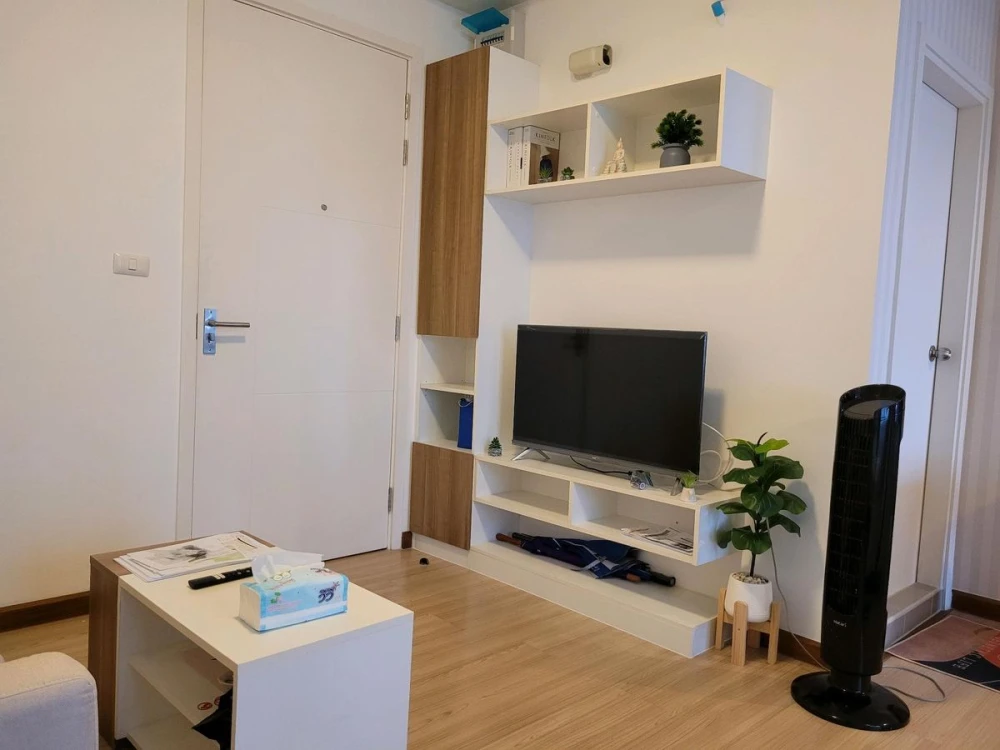 For rent: J Condo Sathorn-Kallaprapruk, 10th floor, open view, fully furnished, reserve now, don't miss out!