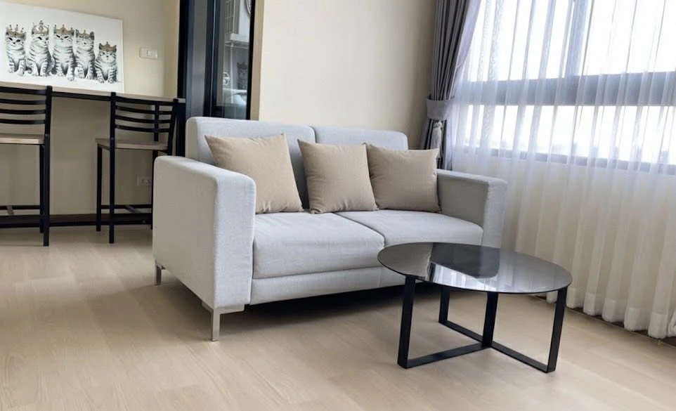 For rent: J Condo Sathorn-Kallaprapruk, ready to move in, furnished, good price, reserve now!