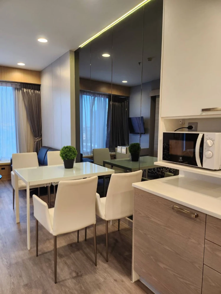 For rent: Jin Wellbeing County, 5th floor, fully furnished apartment, ready to move in. Book now! (Quickly!)