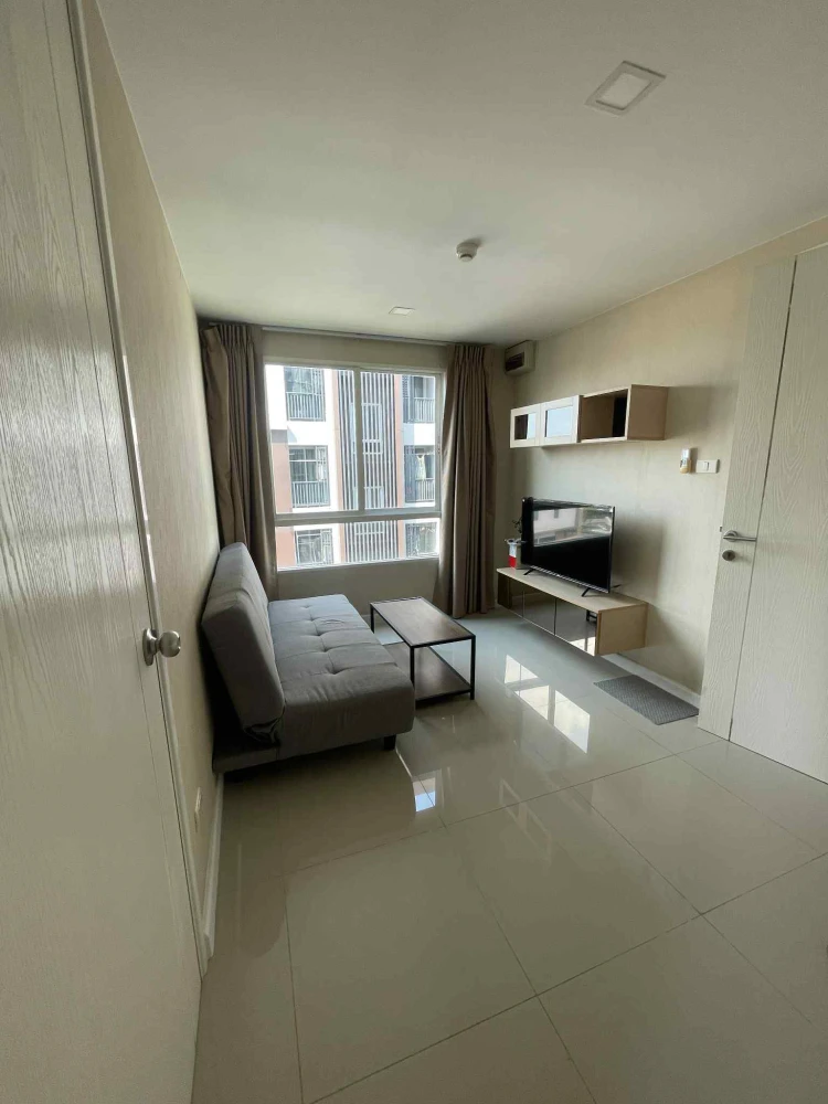 JW Condo Don Mueang for rent. Ready to move in. Fully furnished. Affordable price. Book now, don't miss out!