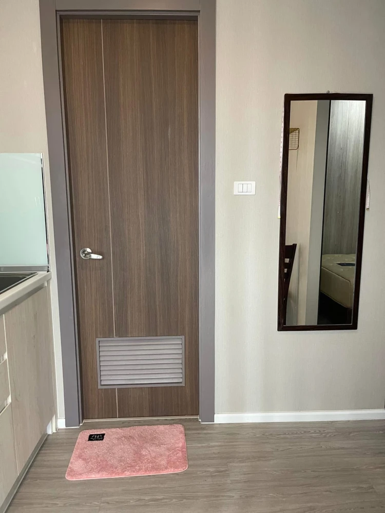 For rent: JW Station @ Ramintra, 4th floor room, fully furnished, just bring your own luggage and move in.