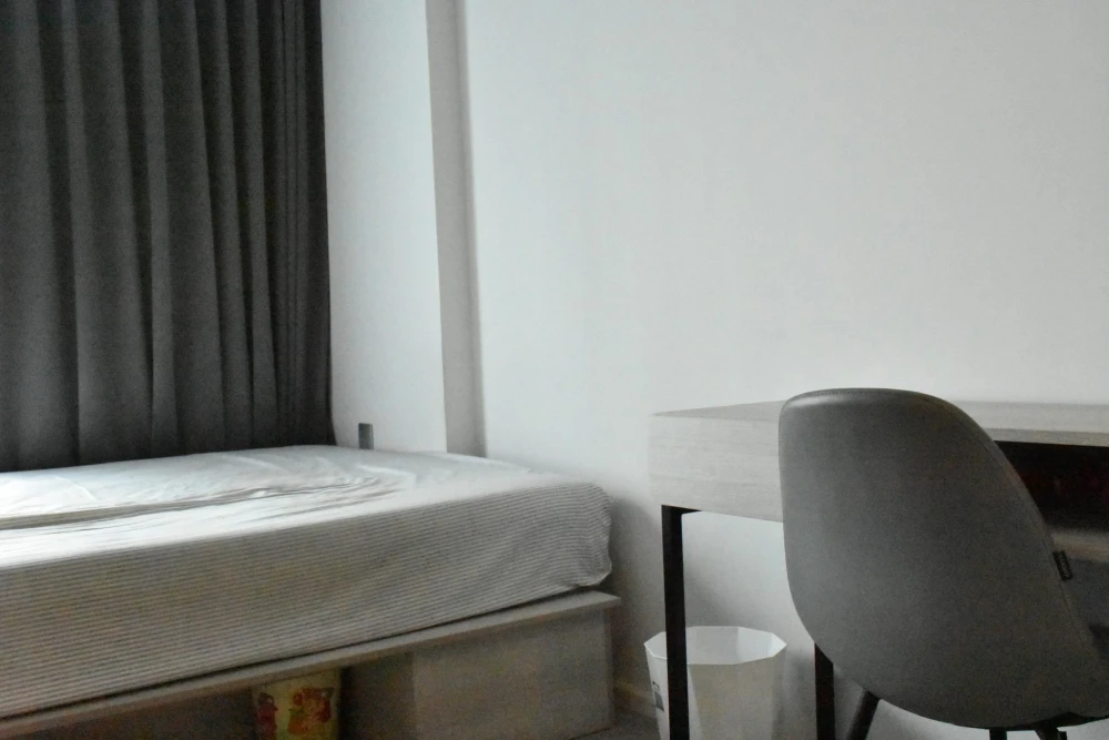 For rent: Kave Ava, 1 bedroom, 1 bathroom, fully furnished and equipped with electrical appliances. Just bring your bags and move in.