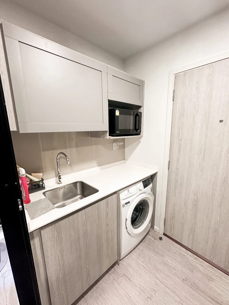 For rent Kave Ava 2nd floor, nice room, fully furnished, book now, don't miss it.