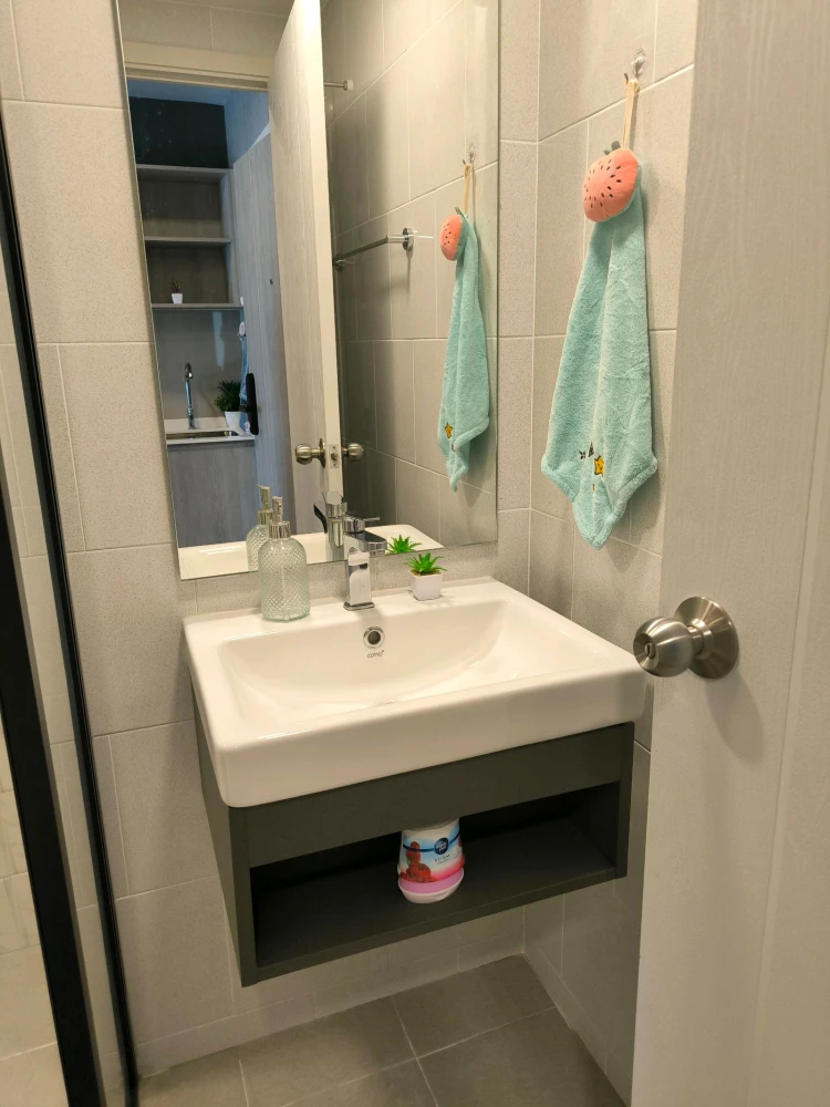 For Rent: Kave Ava, 3rd Floor. Quiet, private corner unit with an unobstructed view. Beautiful, fully furnished—book now!