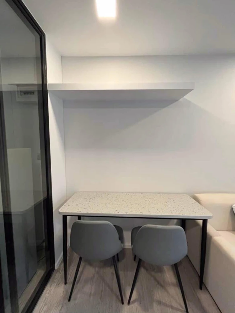 For rent: KAVE AVA, 5th floor, fully furnished. Interested? Hurry and book now. Don't miss out!