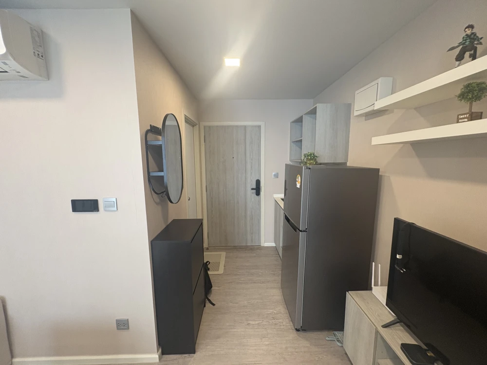 For rent: Kave Ava, 5th floor, fully furnished room, nice to live in, just bring your bag, don't miss it.