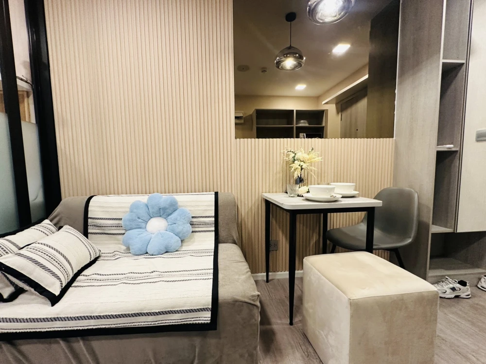 For rent: Kave Ava, 6th floor, walk-in closet, fully furnished, nice to live in. Reserve now, don't miss out! Hurry!