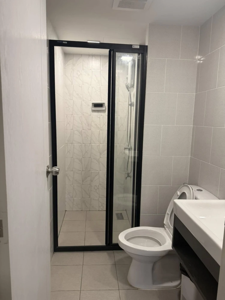 For rent: Kave Ava, 6th floor, partitioned room, fully furnished. Interested? Hurry and book now. Don't miss out!